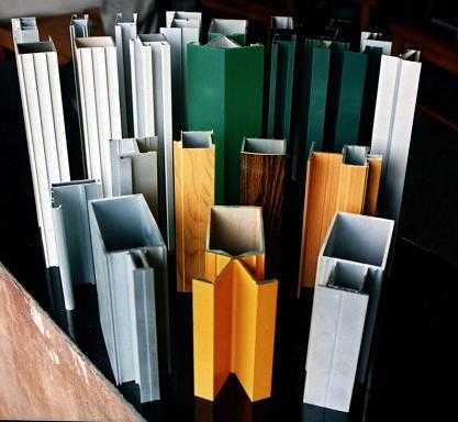 本公司还供应上述产品的同类产品: 北京工业铝型材,北京幕墙铝型材